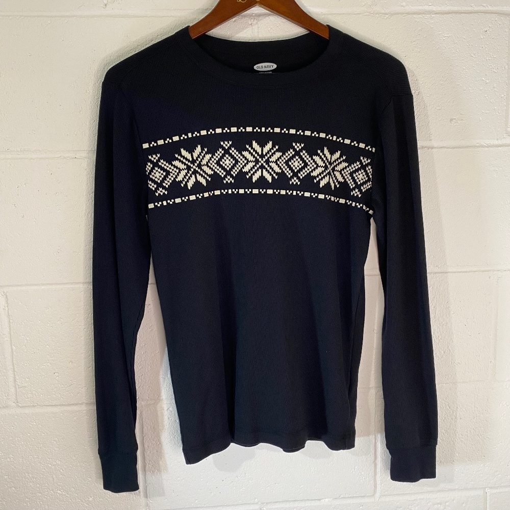 Old Navy Long Sleeve Waffle Texture Snowflake Shirt